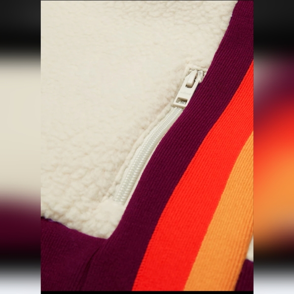 Aritzia Wilfred FreeMustang Zip-Up - Picture 9 of 9